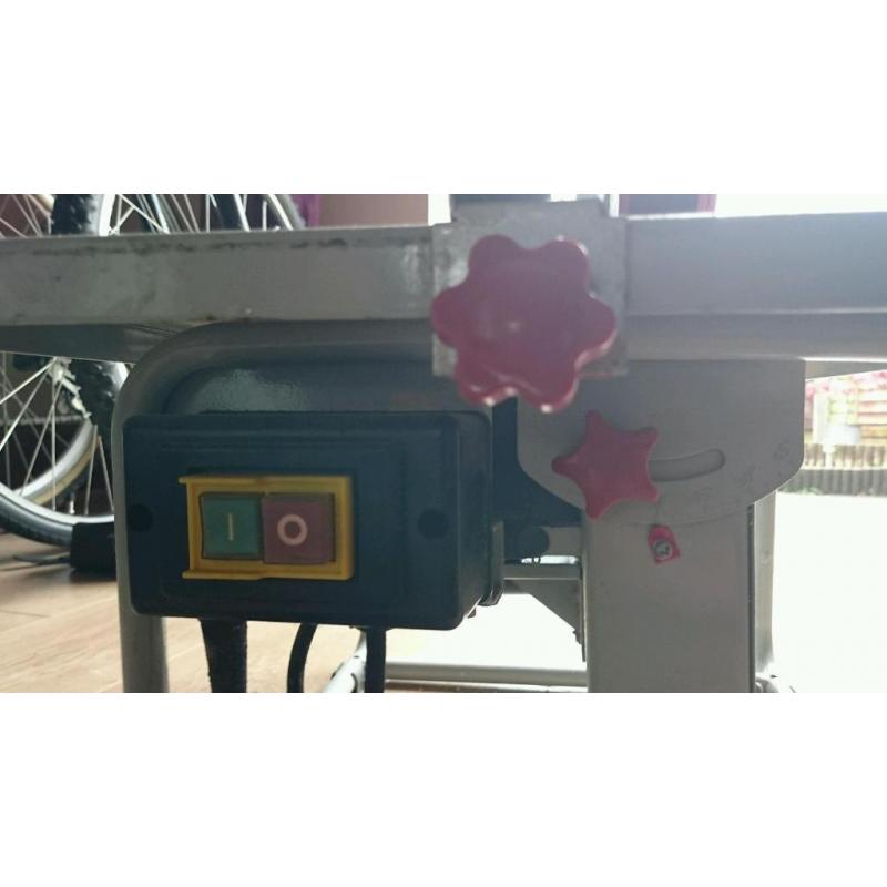 Table saw - priced for quick sale!