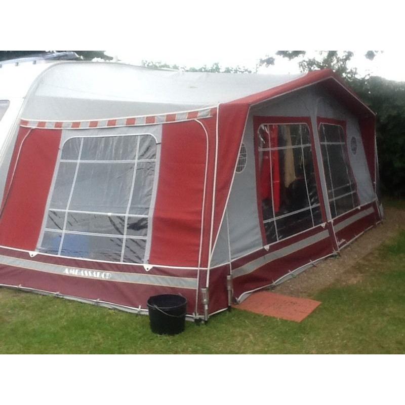 Isabella Ambassador 2506 Caravan Awning 900cm in Red/Grey