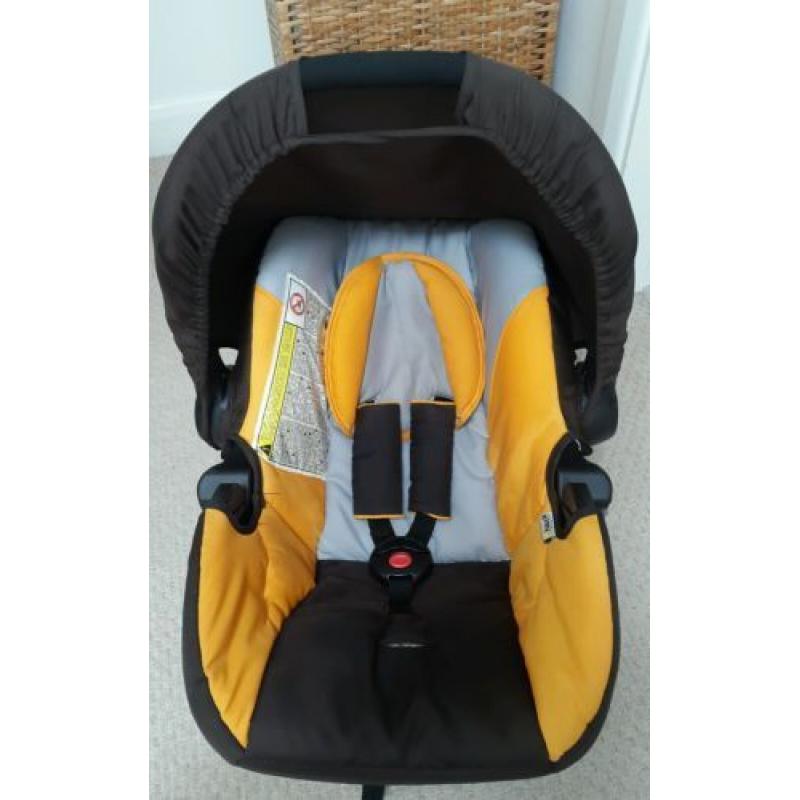 Hauck Car seat compatible with Hauck Freerider Tandum double pram
