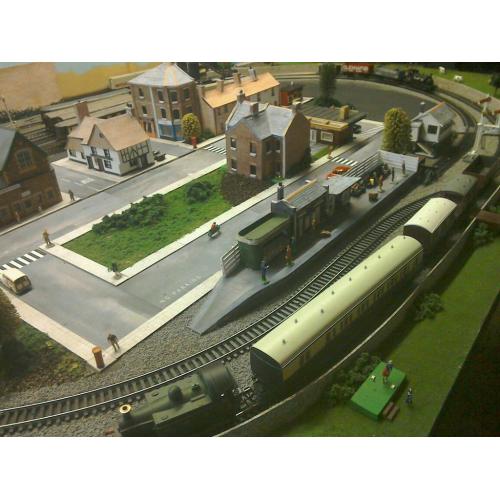 oo guage train set,