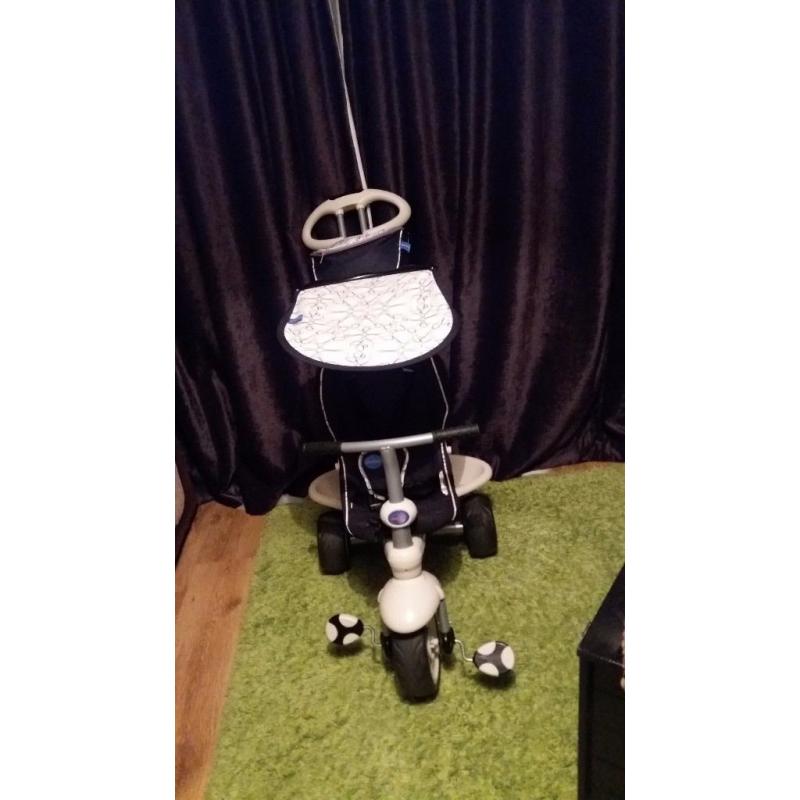 SmartTrike - black & white - great condition (used)