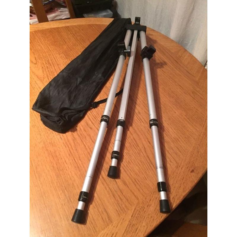 Tripod
