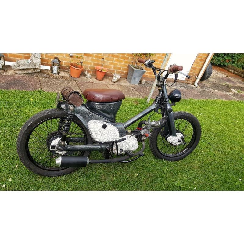 Honda c90 street cub
