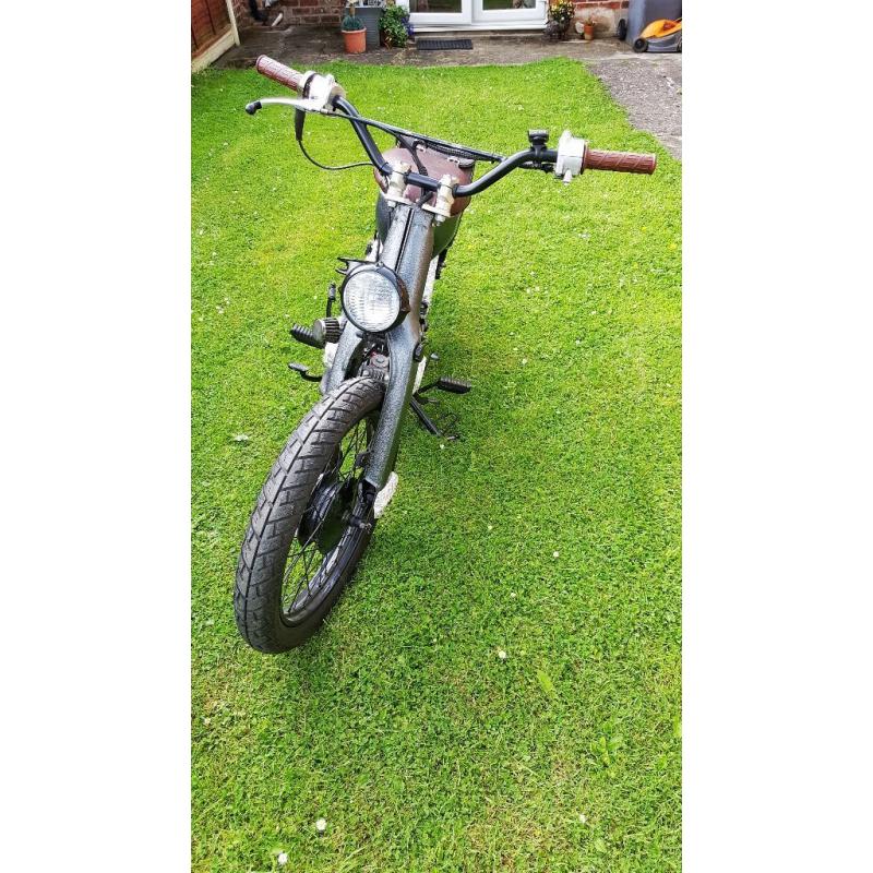 Honda c90 street cub