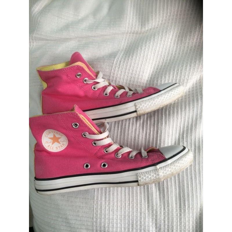Women converse trainers size uk 4