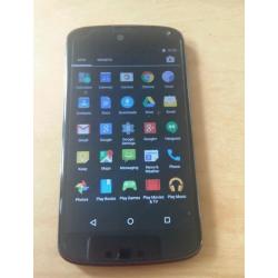 LG Nexus 4 16GB UNLOCKED (Quick sale Required)