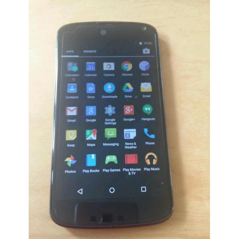 LG Nexus 4 16GB UNLOCKED (Quick sale Required)