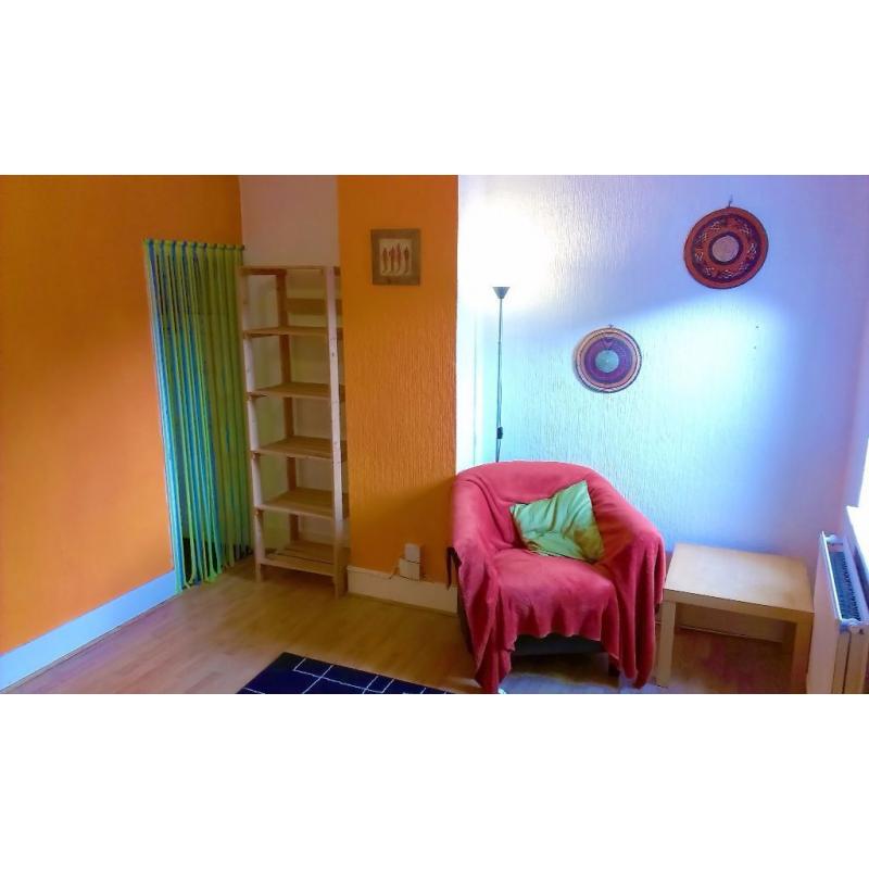 Nice Double Room to Rent - (Park Street)