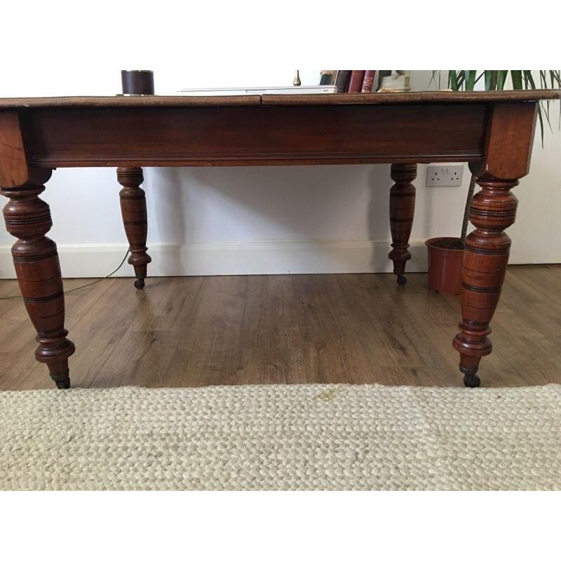 FREE DELIVERY ENGLISH TABLE GENUINE