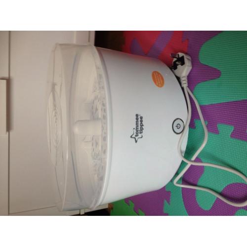 Tommee Tippee electric steam steriliser Baby