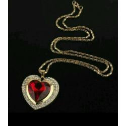 Womens necklace
