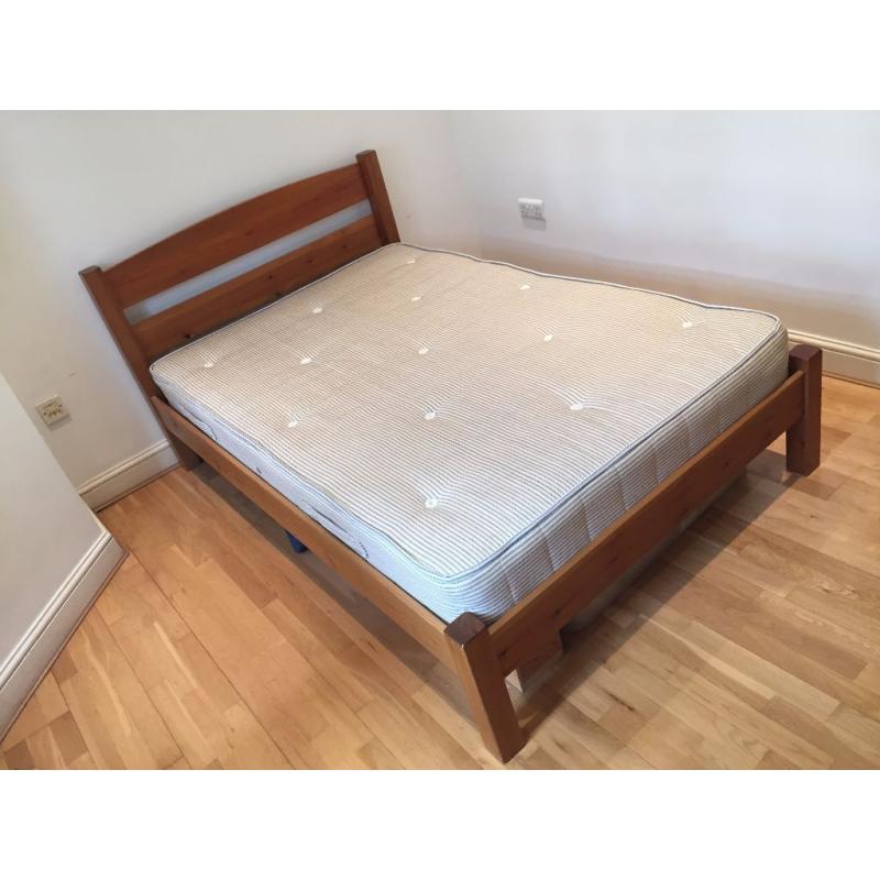 Solid pine bed with mattress - three quarter size (small double)