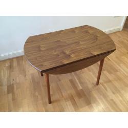 Vintage dining table and 4 chairs