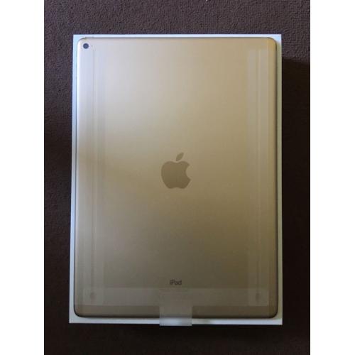 NEW iPad Pro (32GB, Gold, 12.9") NEW Apple Pencil, White Smart Case/Cover bundle