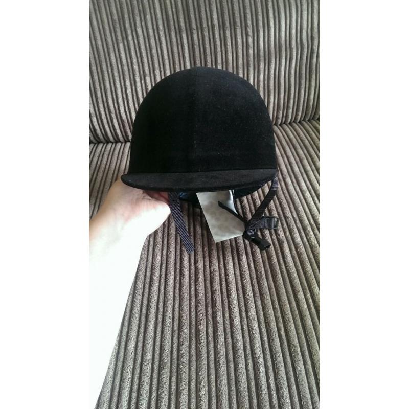 horse riding hat