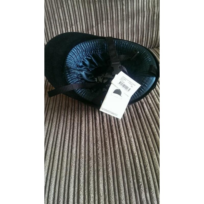 horse riding hat