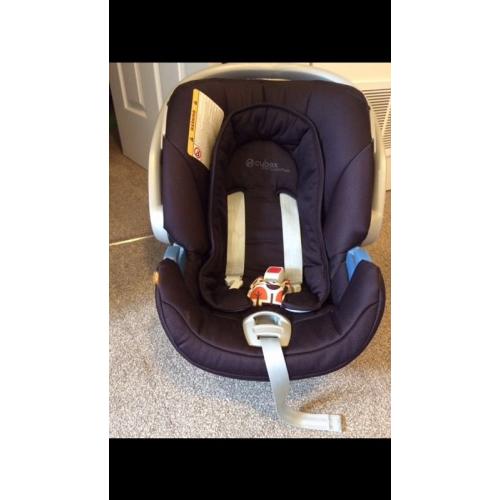 Aton Cybex Isofix and car seat