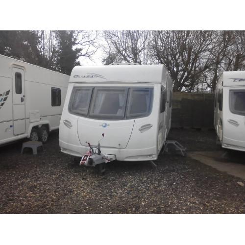 lunar quasar 534 4 berth