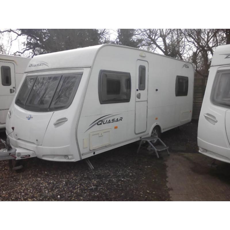 lunar quasar 534 4 berth