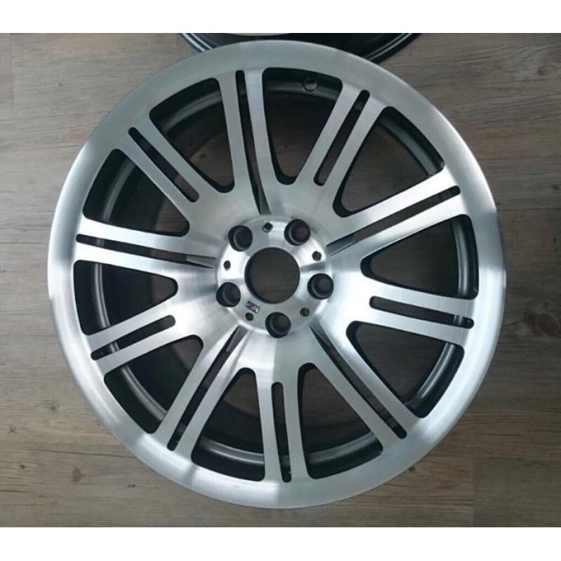GENUINE BMW M3 ALLOYS X 4 - DIAMOND CUT - EXCELLENT CONDITION