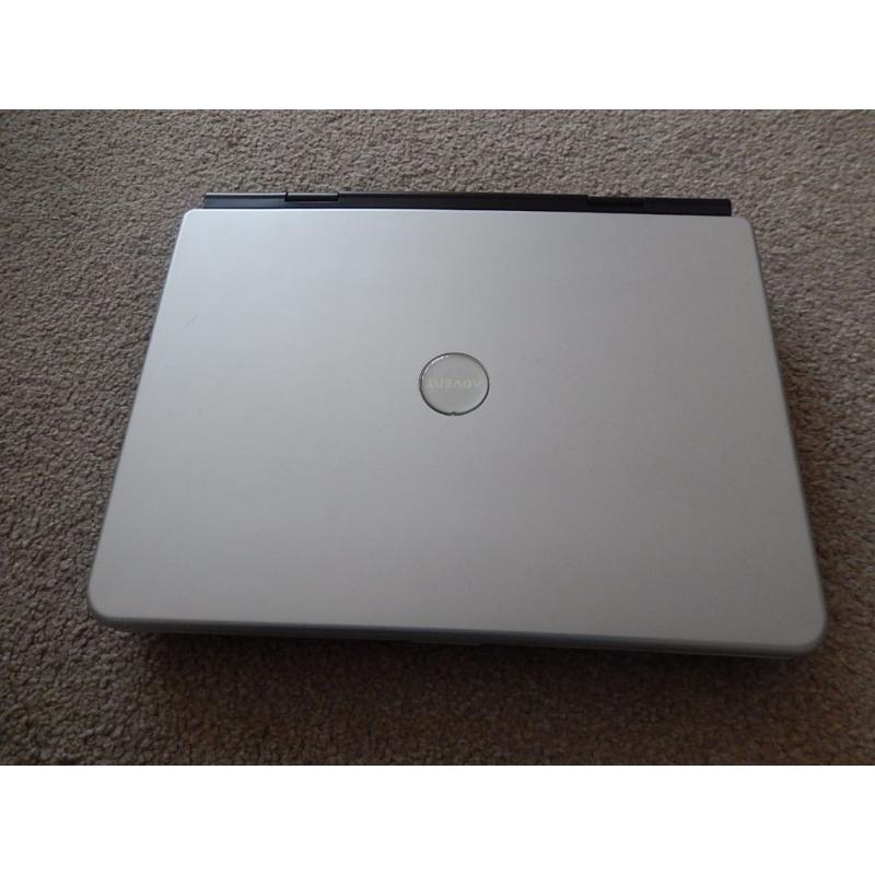 Advent Laptop