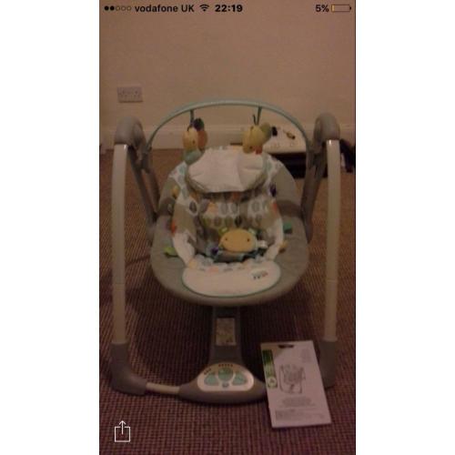 Baby little stars Tagie musical swing very good condition payed 80 at Christmas in babies rush