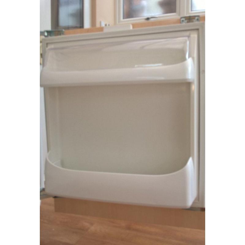 Integrated refrigerator - good condition - with installation instructions