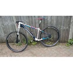 Cannondale F29 Carbon 2 mountain bike