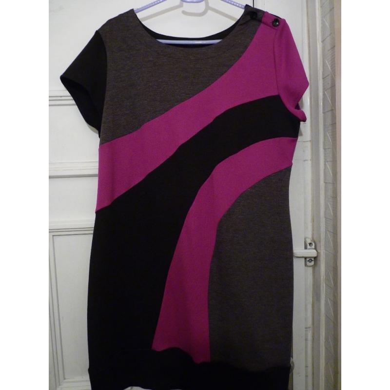 2 new dresses size 14/16