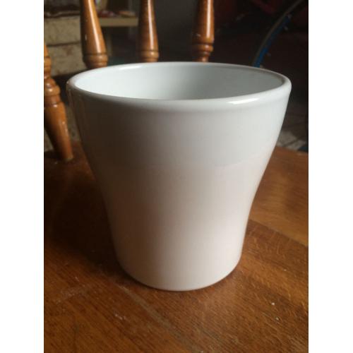 Flower pot