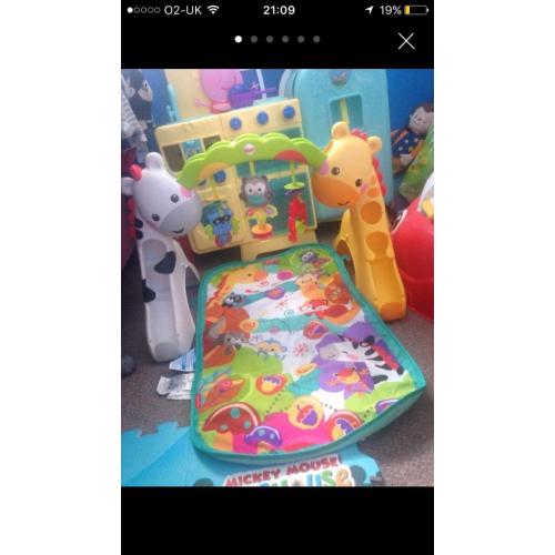 Baby play gym