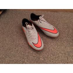 Nike hypervenom size 8.5