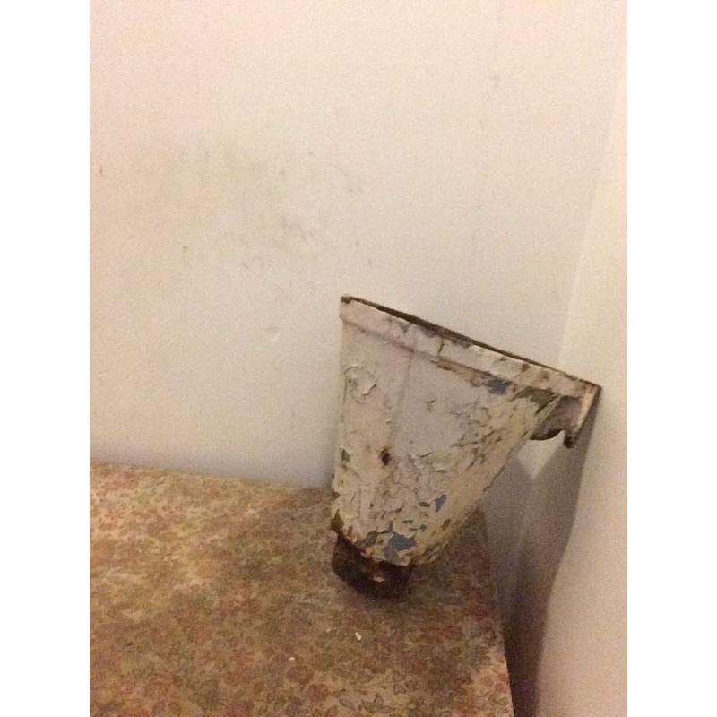 Drain hopper