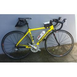 Bianchi road racing bike (yellow)