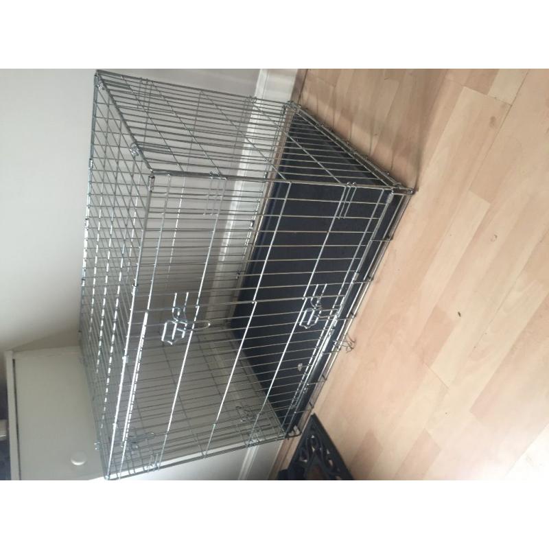 large metal 2 gate dog cage with tray included, great condition, barely used