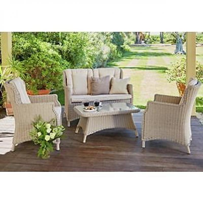 Hand wovern Ratten Effect 4 seater sofa