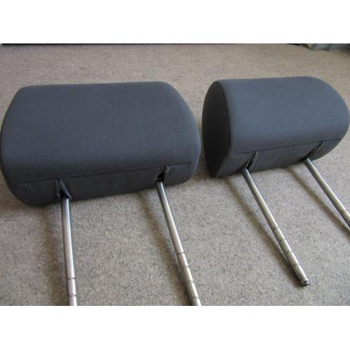 VW Polo MK4 1.2 (51 to 05 reg) Headrests
