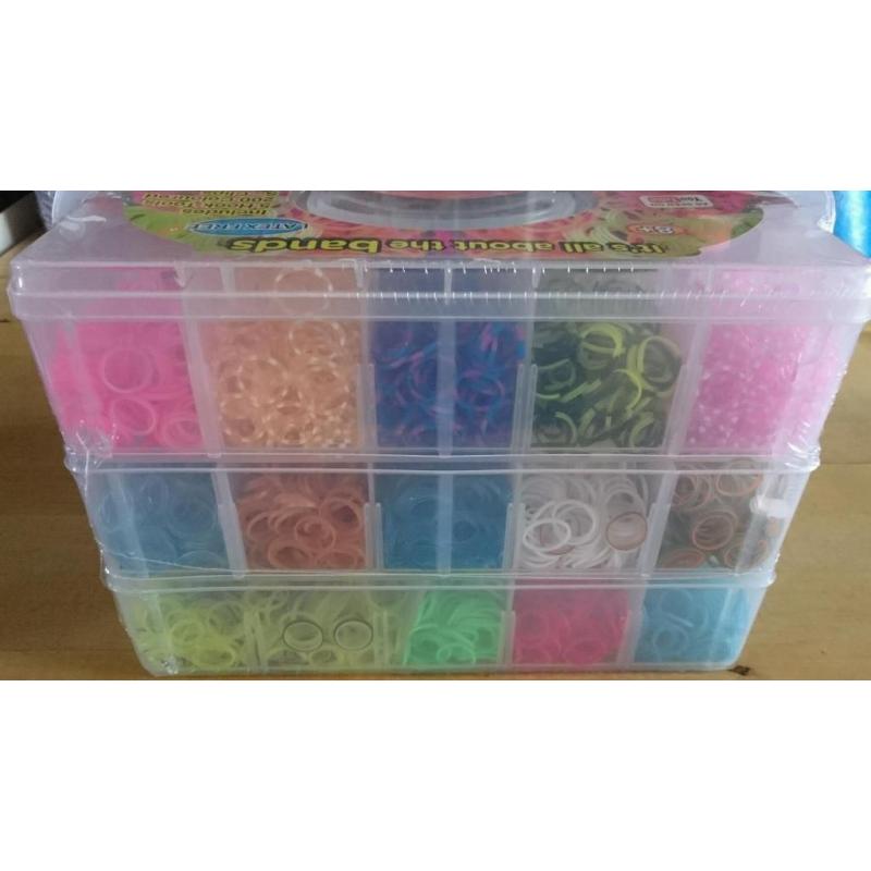 Loom Bands. Loom Twister. 10,000 loom bands *BNIB* Sealed.
