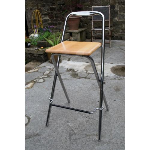 4 x Folding chrome/wood Breakfast bar stools