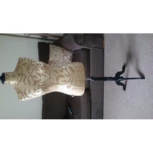 Height Adjustable Mannequin