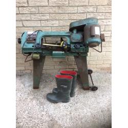 Metalwork bandsaw