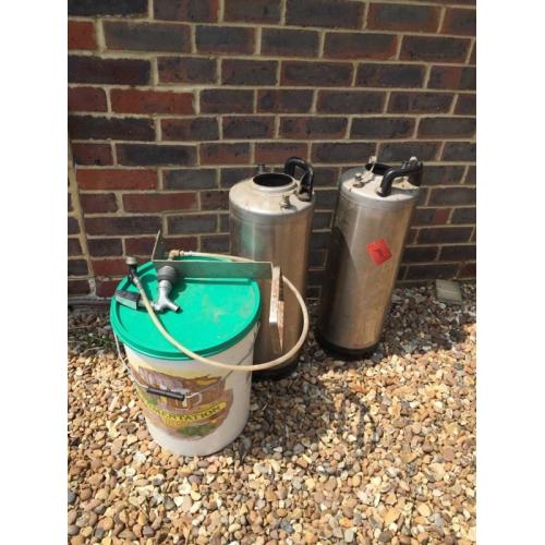 Cornelius Pressurised Kegs x2 Beer Brewing Equipment with Tap