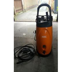 Pressure washer