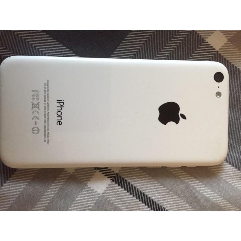 Iphone 5c white 16gb *unlocked*