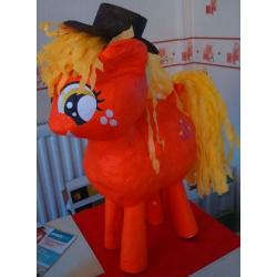 MY LITTLE PONY HIT PINATA BIRTHDAY CELEBRATION