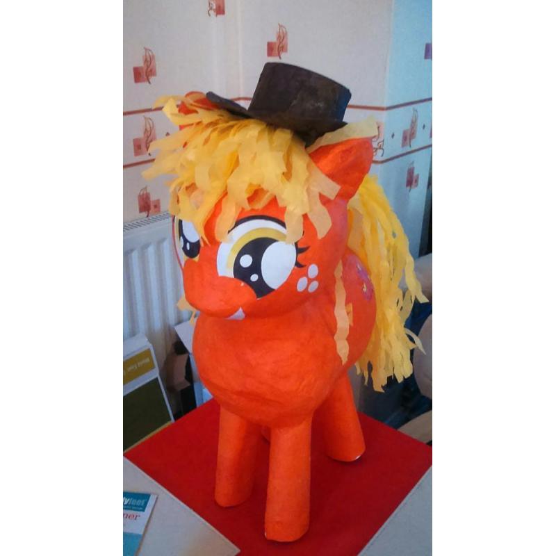 MY LITTLE PONY HIT PINATA BIRTHDAY CELEBRATION