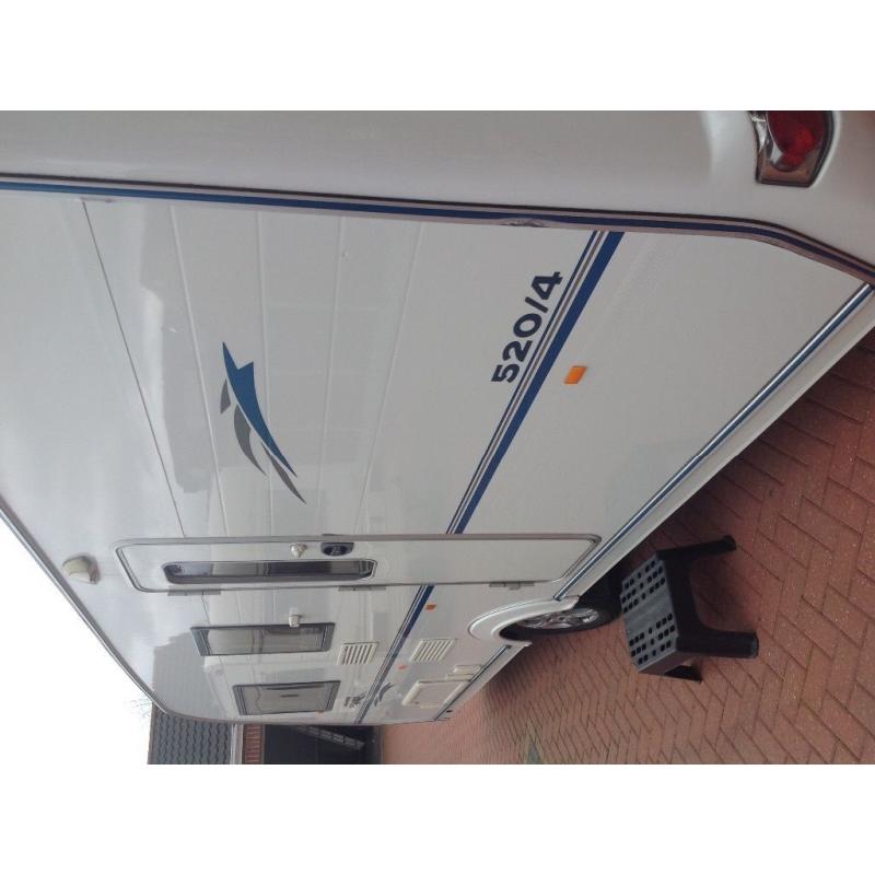 Coachman golden vip 2007 520/4 4 berth with motor mover battery Chris Registration document