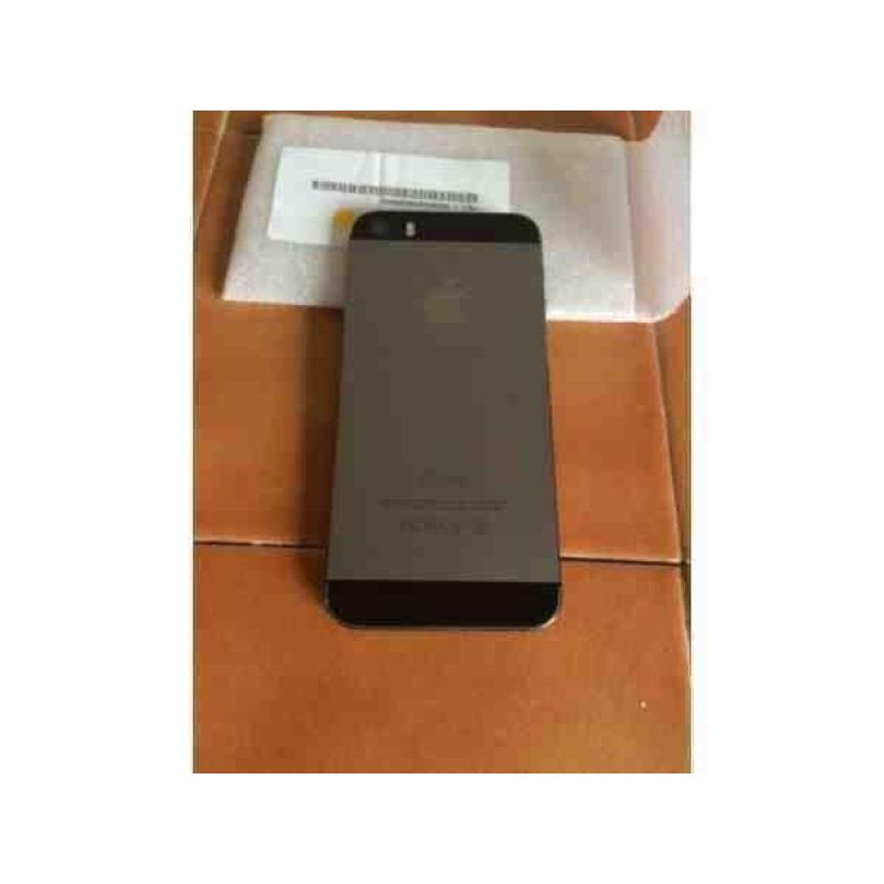 Apple iPhone 5s brand new condition !! Unlocked 16 GB space grey