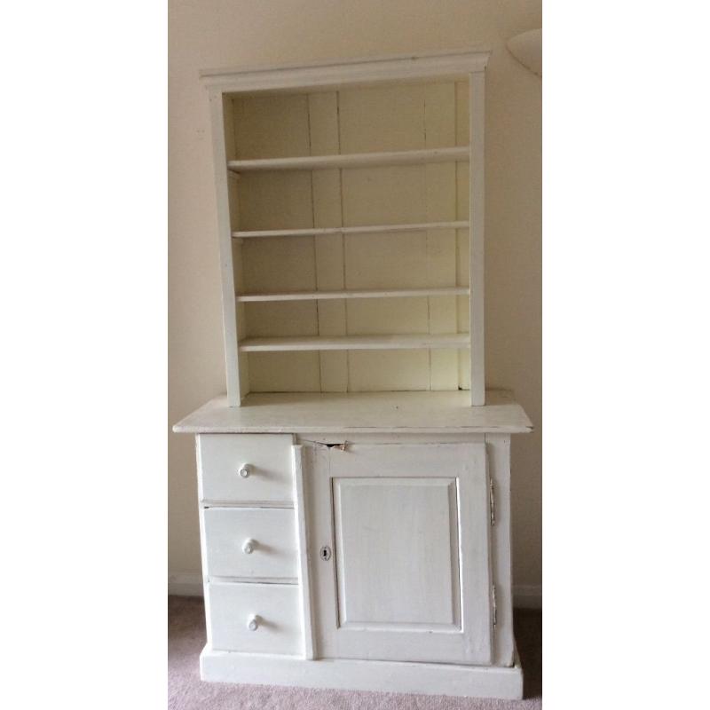 Vintage Dresser 3 Drawers