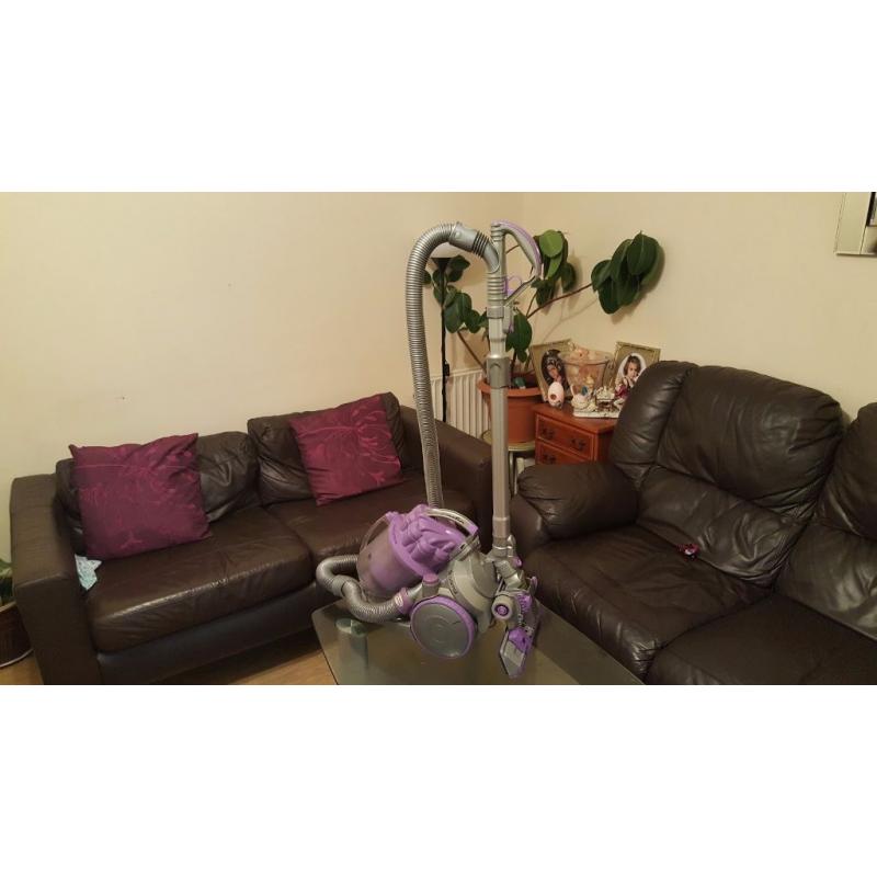 Dyson dc08 Animal bagless hoover root cyclone technology